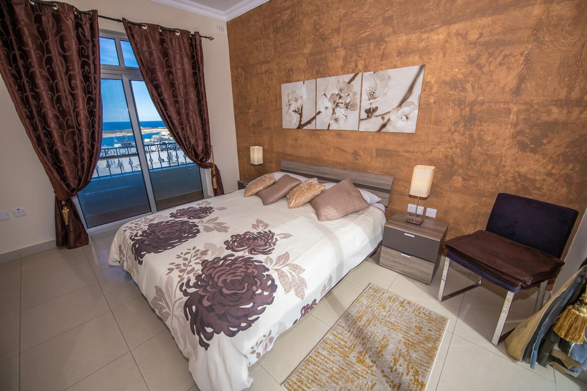 דירות מליאהה Francis Flats Modern Penthouse מראה חיצוני תמונה